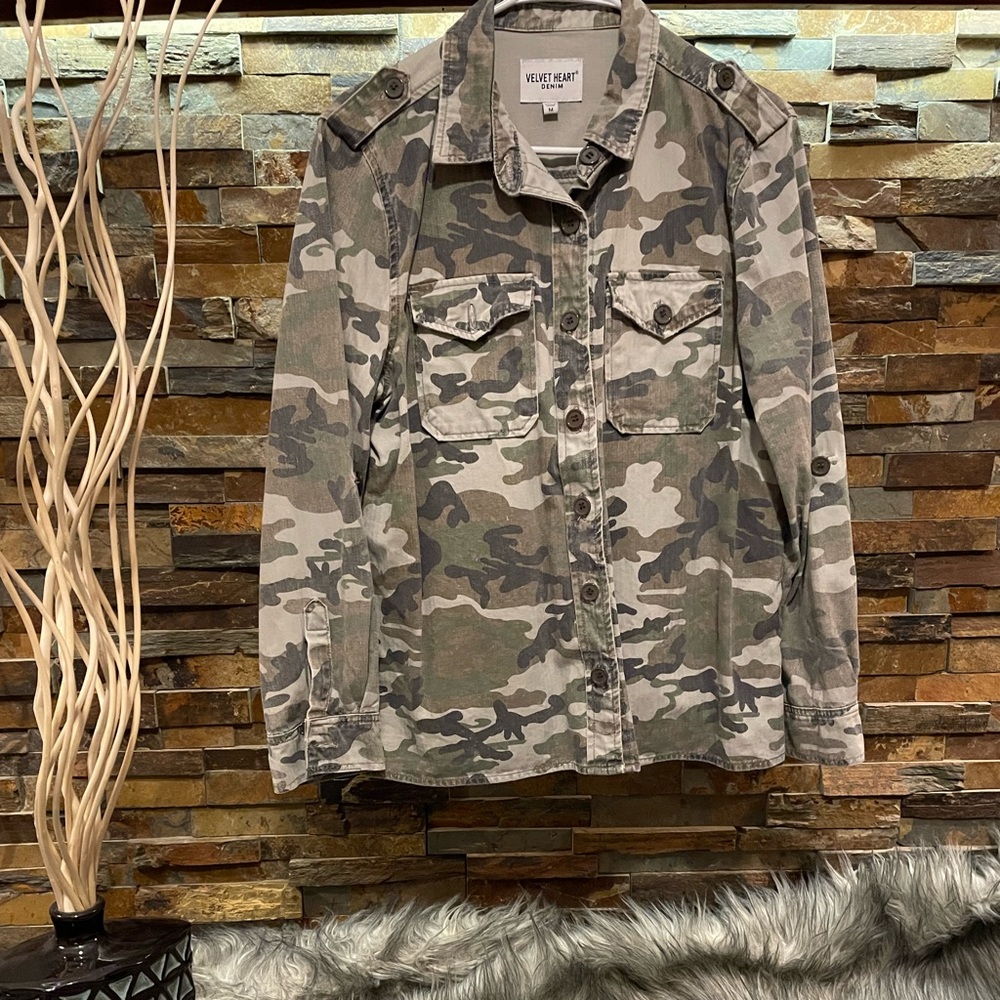 Velvet Heart Camouflage Denim button down